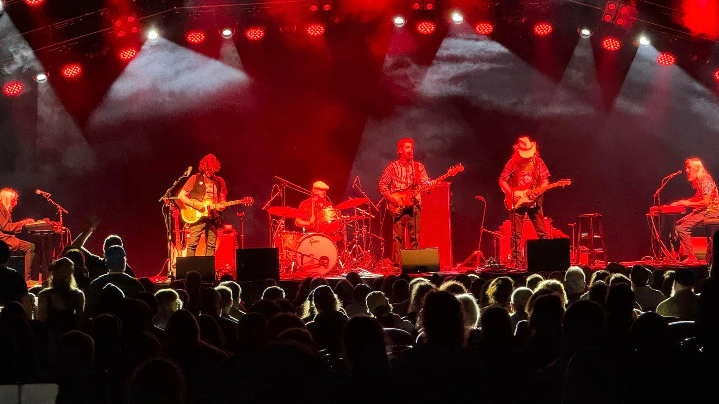 20251111_liveDeadAndBrothers_2426x1365_ticketmaster